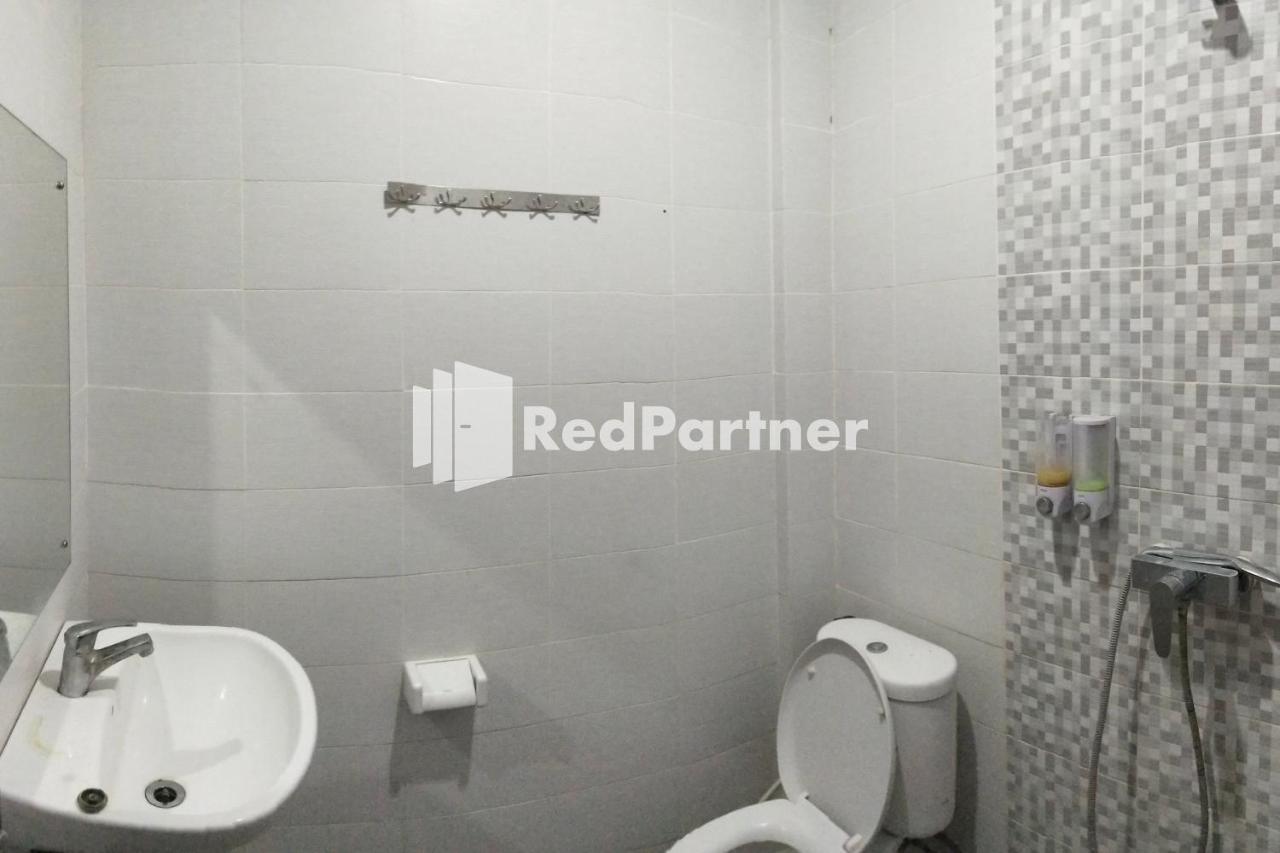 Pondok Sentana Guest House At Jalan Raya Uluwatu Redpartner Ungasan Exterior foto