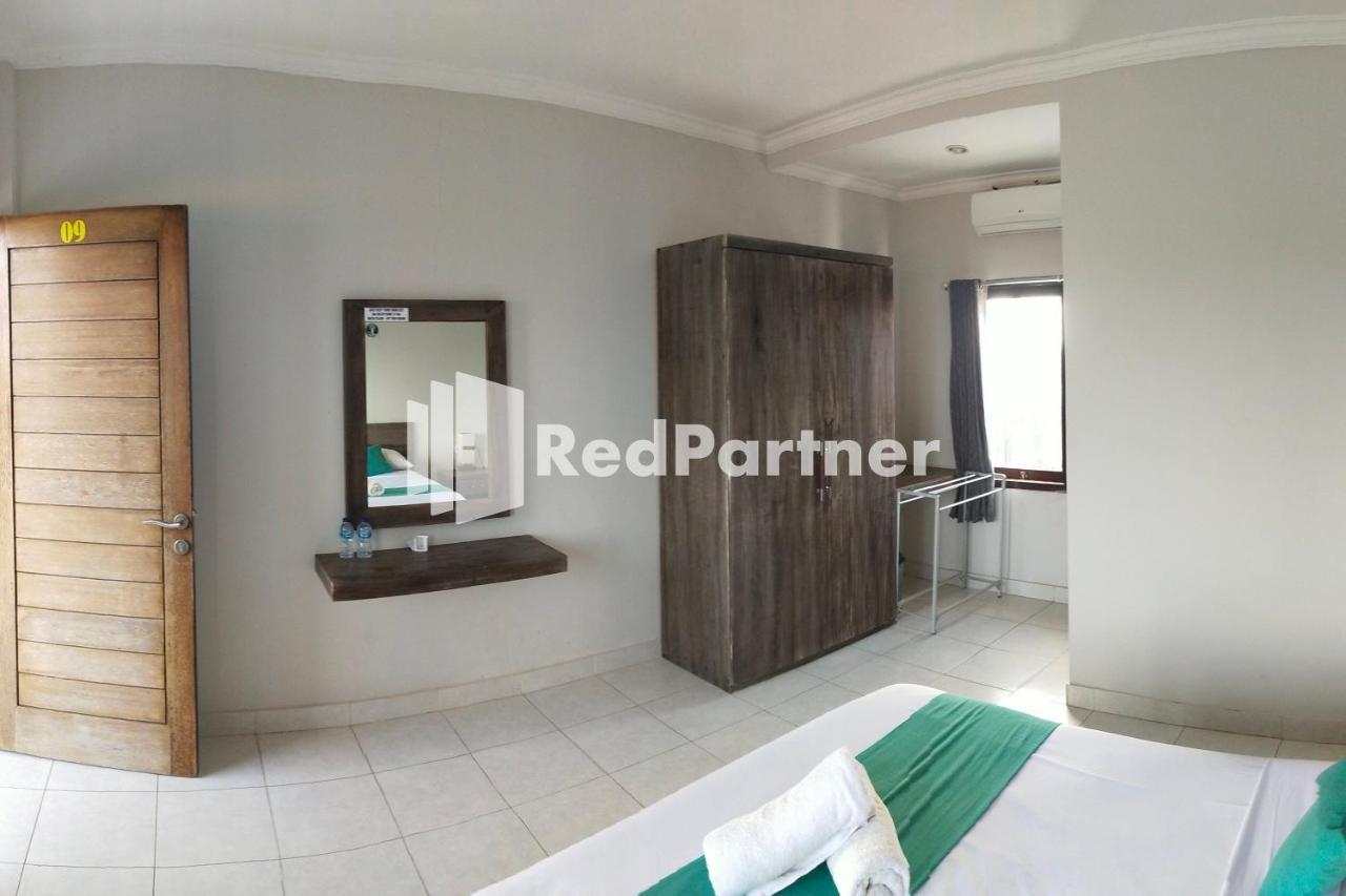 Pondok Sentana Guest House At Jalan Raya Uluwatu Redpartner Ungasan Exterior foto