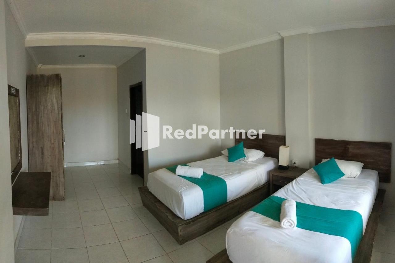 Pondok Sentana Guest House At Jalan Raya Uluwatu Redpartner Ungasan Exterior foto