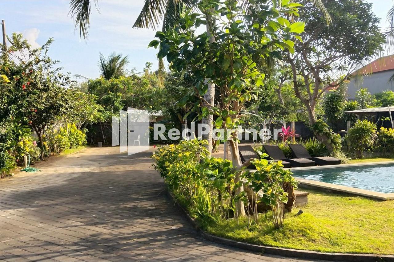 Pondok Sentana Guest House At Jalan Raya Uluwatu Redpartner Ungasan Exterior foto